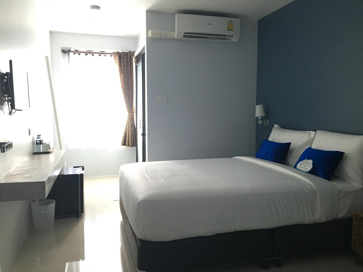 U Sleep Chiangmai Hotell Chiang Mai Exteriör bild