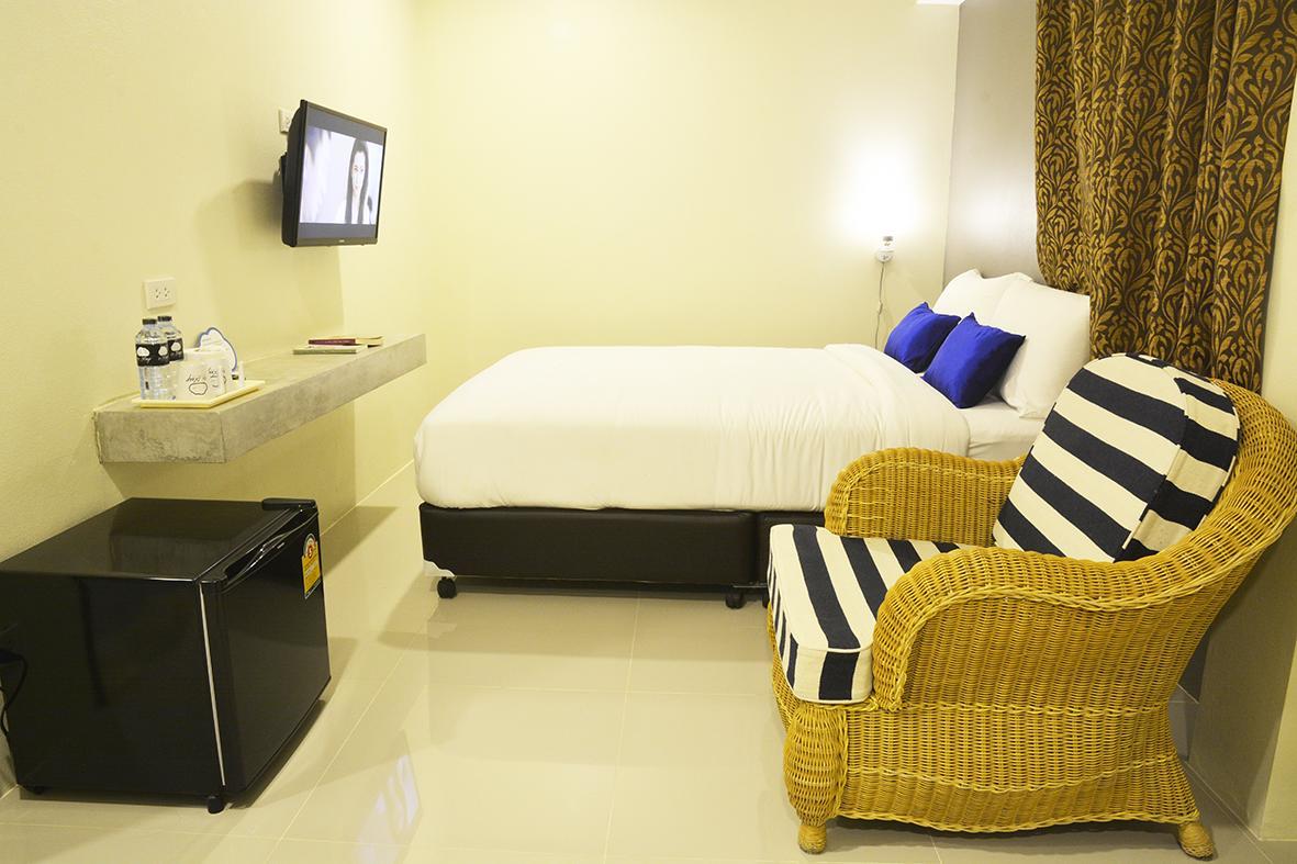 U Sleep Chiangmai Hotell Chiang Mai Exteriör bild
